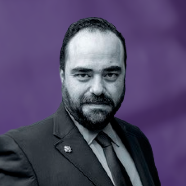 Dr. Oscar Cruz Barney